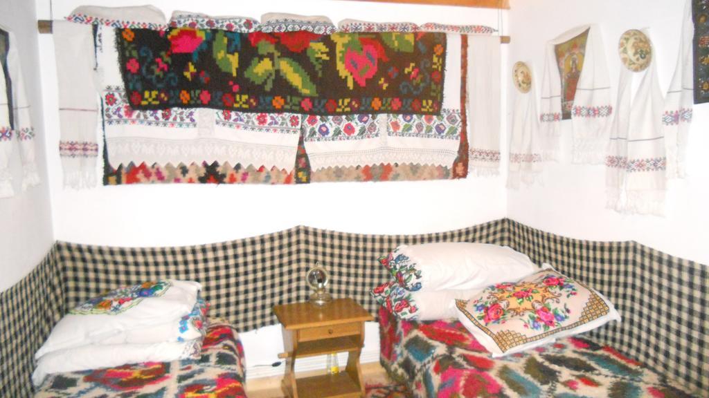 Busta House Hotel Bogdan Vodă Cameră foto